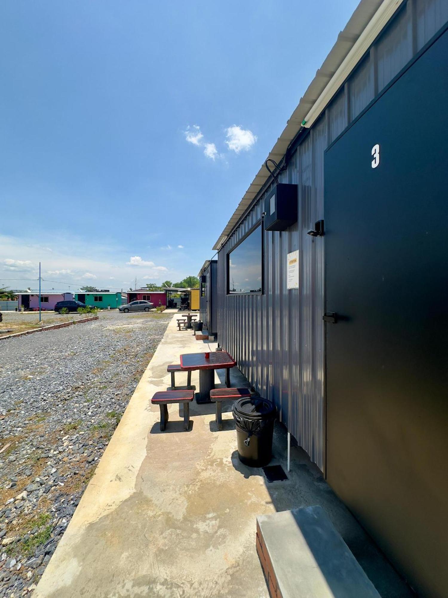 Padang Besar Gray Cabin Kültér fotó